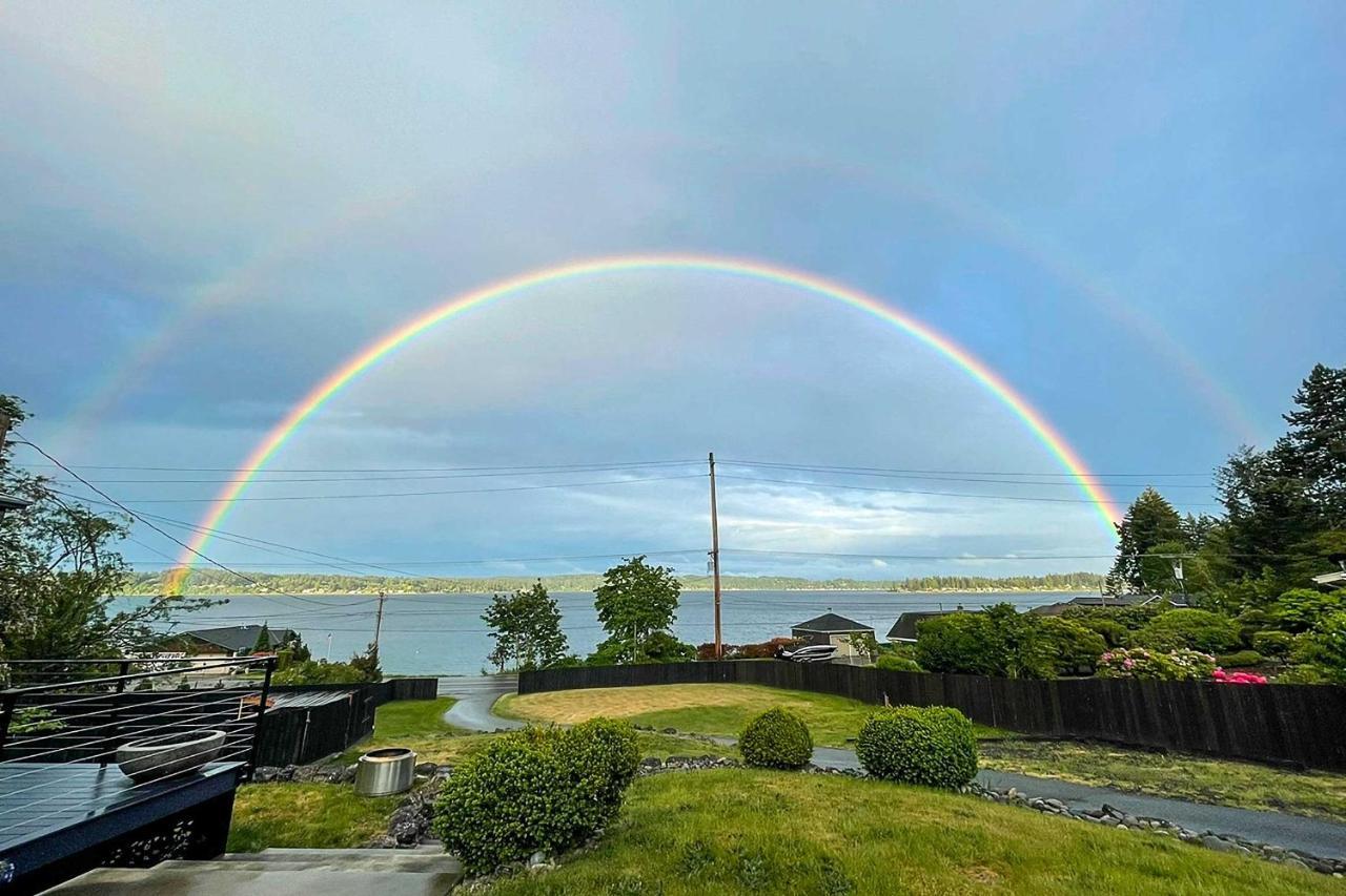 Puget Sound Cabin With Hot Tub And Water Views! Bremerton Eksteriør bilde
