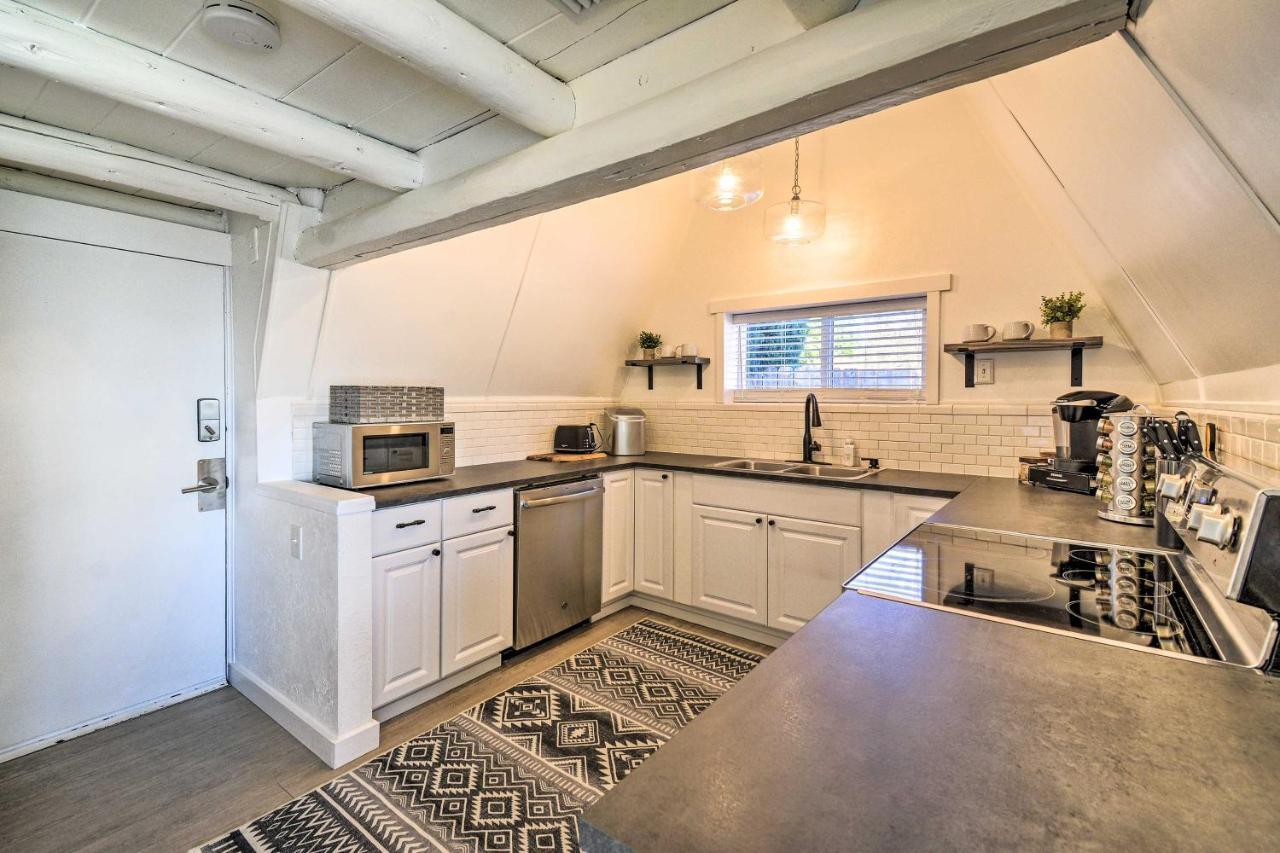 Puget Sound Cabin With Hot Tub And Water Views! Bremerton Eksteriør bilde